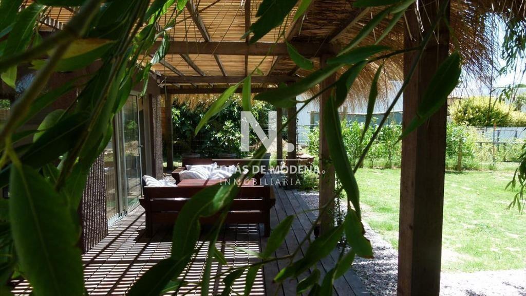 Casa en Manantiales, 3 dormitorios venta y alquiler