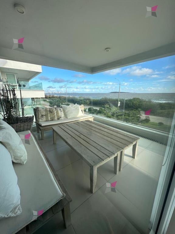 EXCELENTE APARTAMENTO A LA VENTA CON TODA LA AL 3