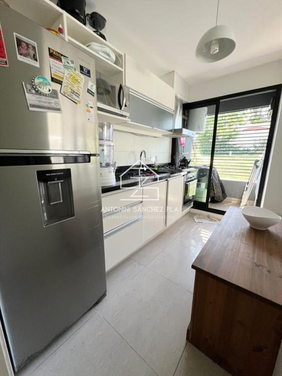 VENTA CONFORTABLE APARTAMENTO EN PLANTA BAJA ZONA