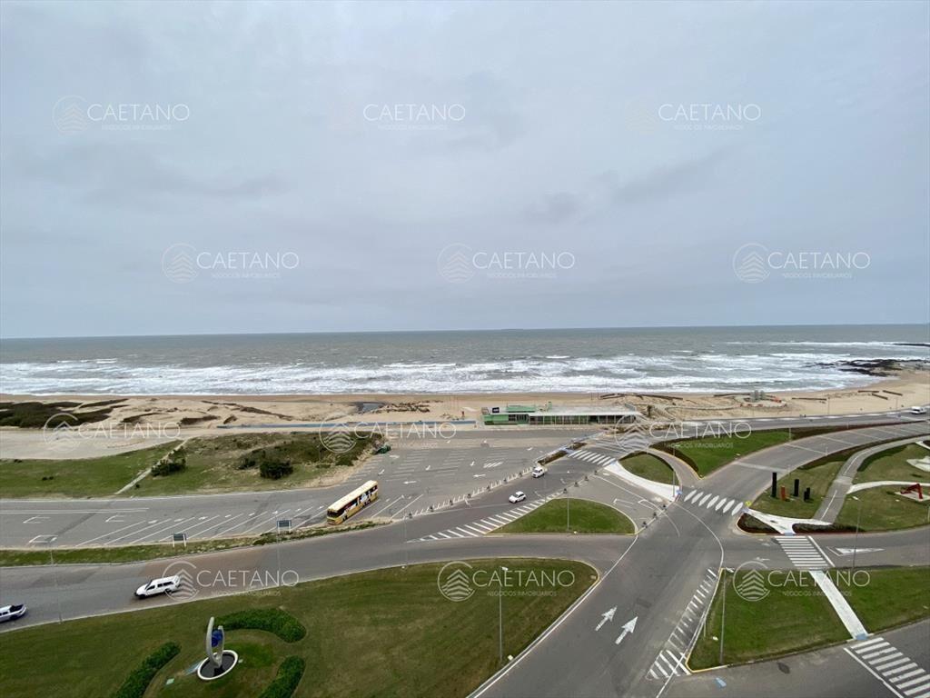 Venta apartamento Imperiale I tres dormitorios