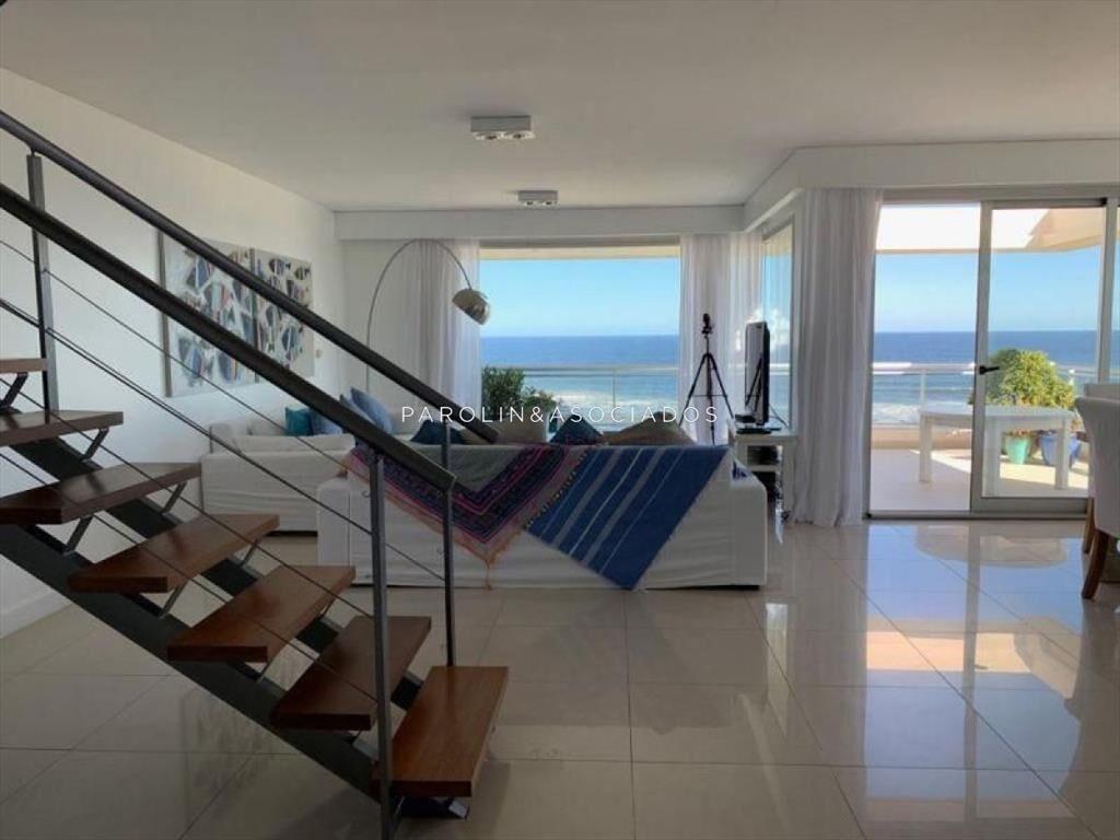 Apartamento en venta de 3 dormitorios en Terrazas