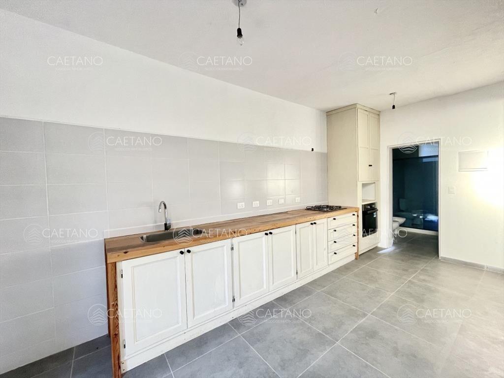 Venta Casa - 3 dormitorios 2 baños - Barrio los