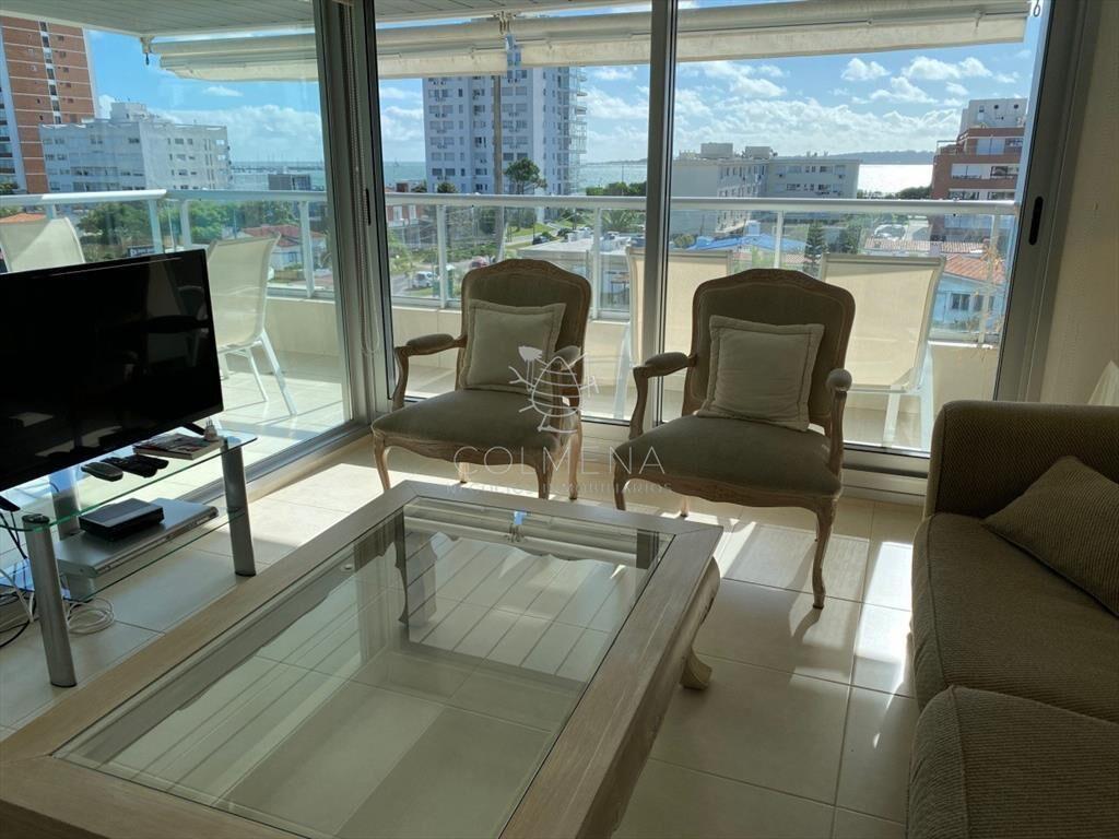 Apartamento en venta Playa Mansa 2 dormitorios