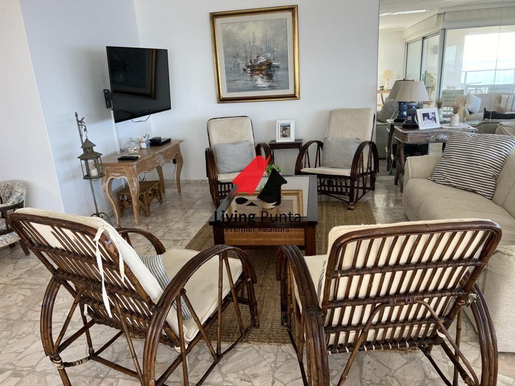 Retasado. Espectacular apartamento en venta en