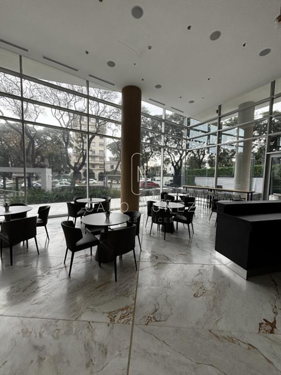 Venta o Alquiler apto 1 dorm en edificio Joy Montevideo