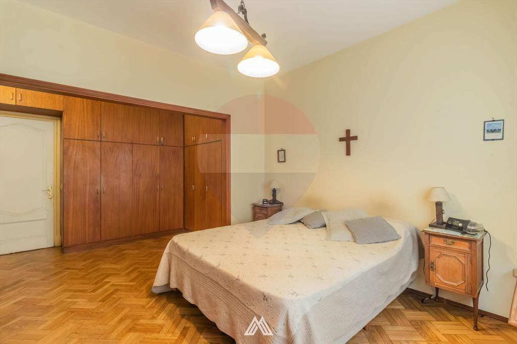 VENTA APARTAMENTO, 5 DORMITORIOS SOBRE BULEVAR