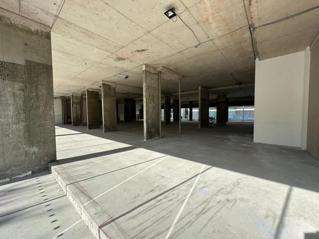 Alquiler y venta local comercial 1085m2 Palermo Parque Rodo