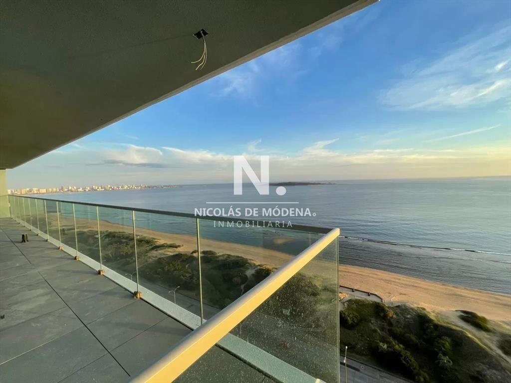 Apartamento c en venta en Venetian Luxury frente