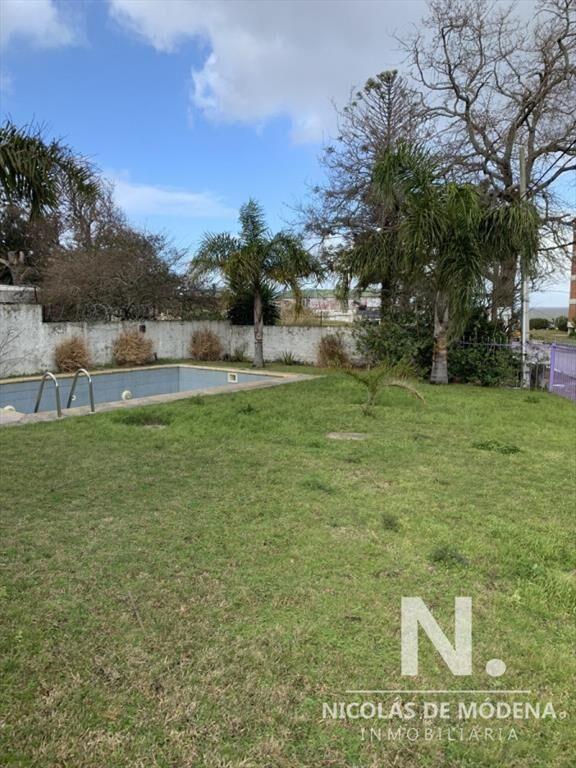 Casa en Venta a pasos del mar, 3 dormitorios , Playa Mansa