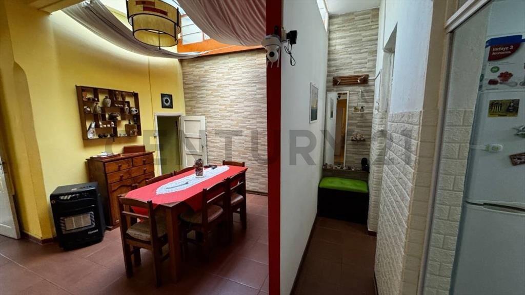 VENTA CASA PH / AL FRENTE Acepta Banco/Garaje/ 2 Dor, / A...