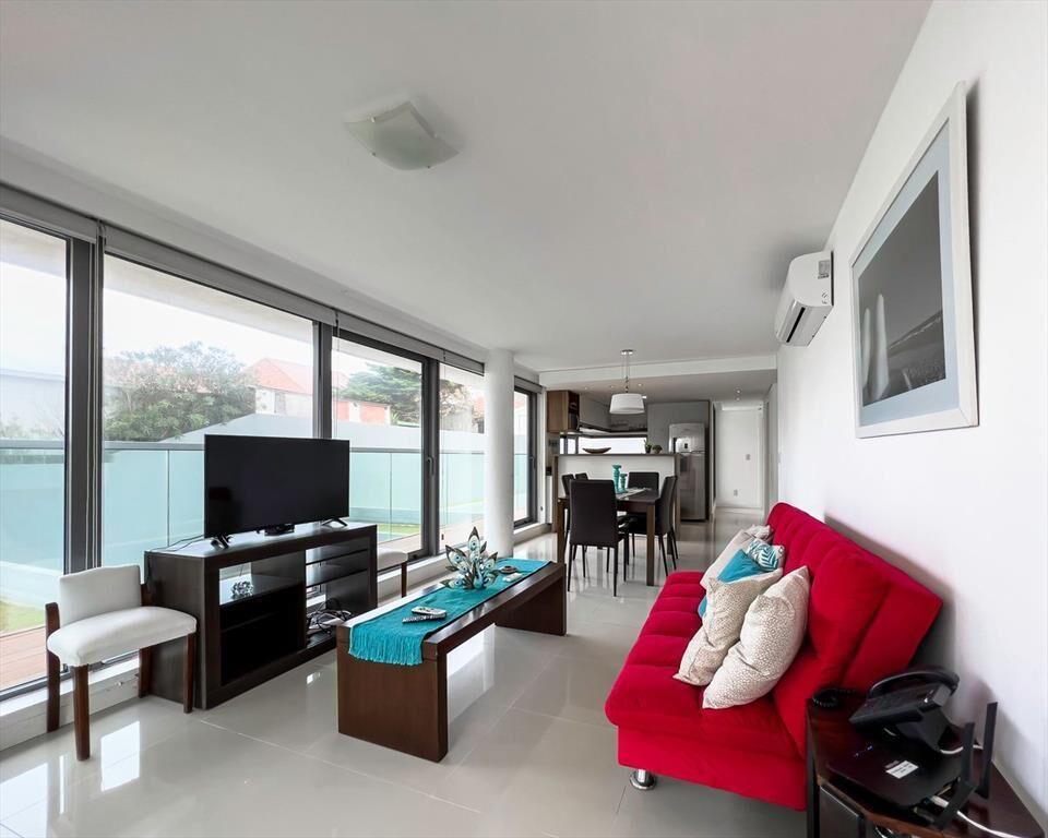 Venta apartamento 2 dorm Punta del Este