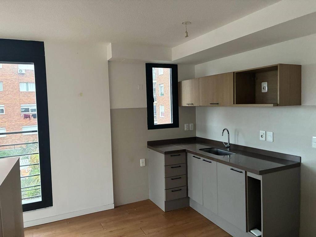 Cesión de Alquiler de Apartamento en Felipe Sanguinetti con