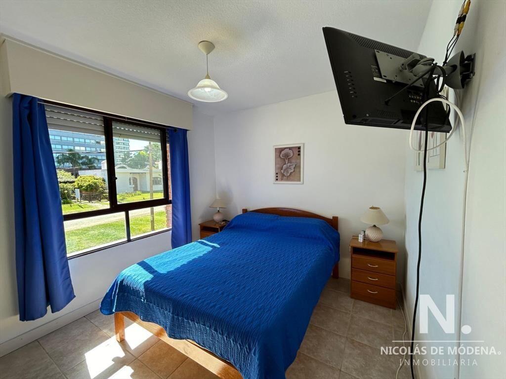Apartamento de 2 dormitorios en venta en Playa Brava