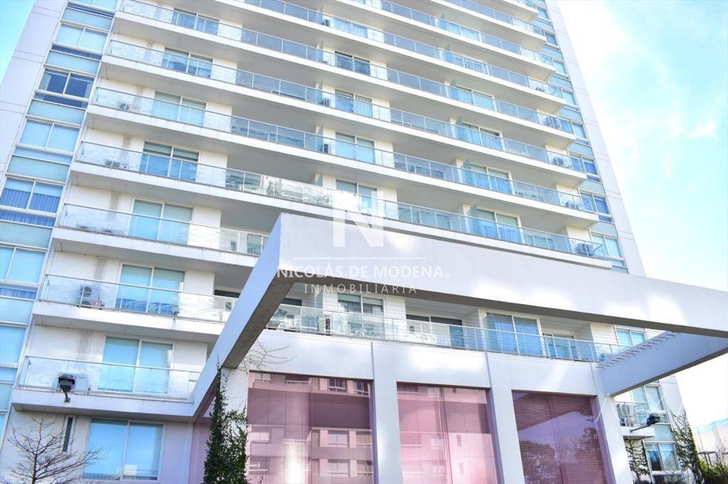 Departamento de 2 dormitorios en venta en torre