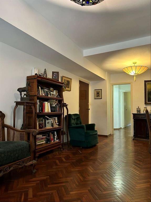 Plaza Gomensoro - Jaime Zudáñez 1 dormitorio 102m totales.