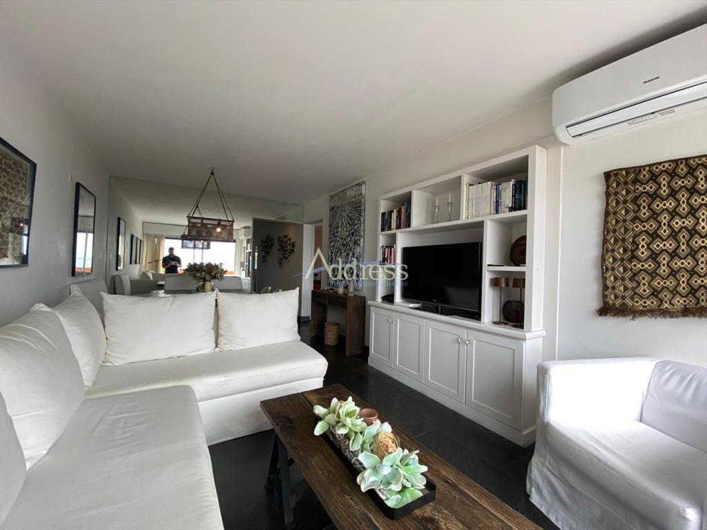 Vende apartamento con vista al mar de 3 Punta del