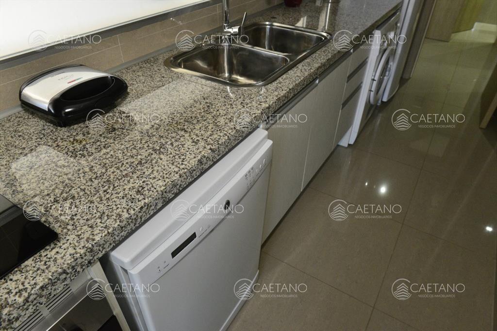 Venta apartamento 2 dormitorios Aidy Grill, Punta