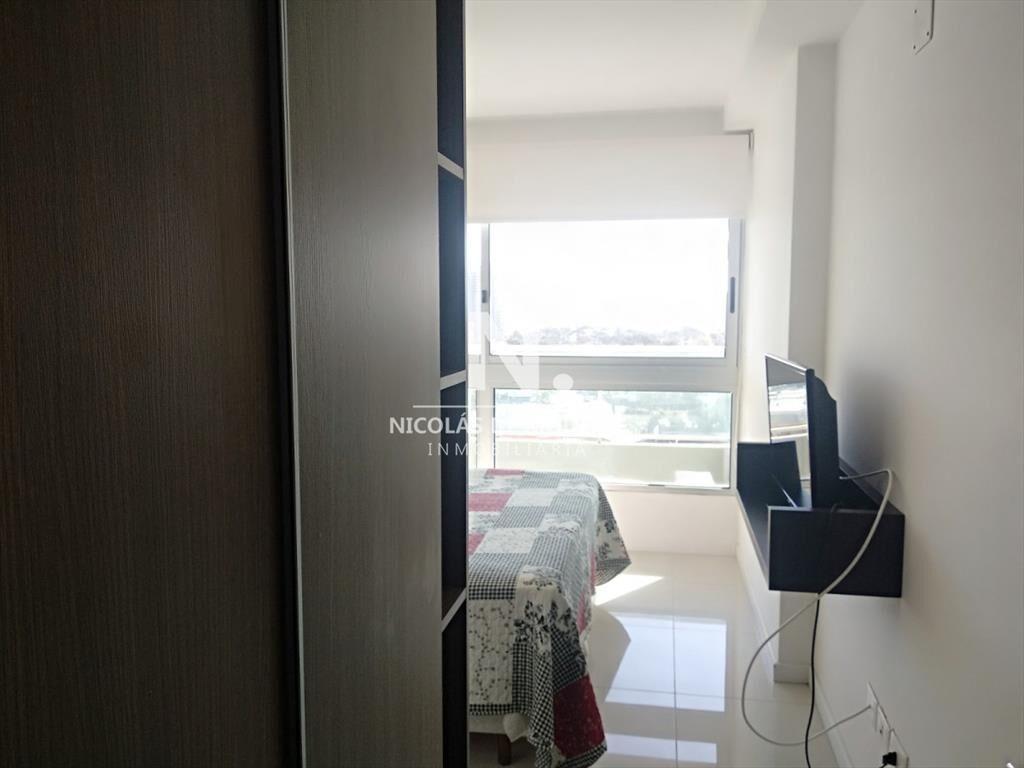 Excelente apartamento ubicado en Av. Roosevelt y