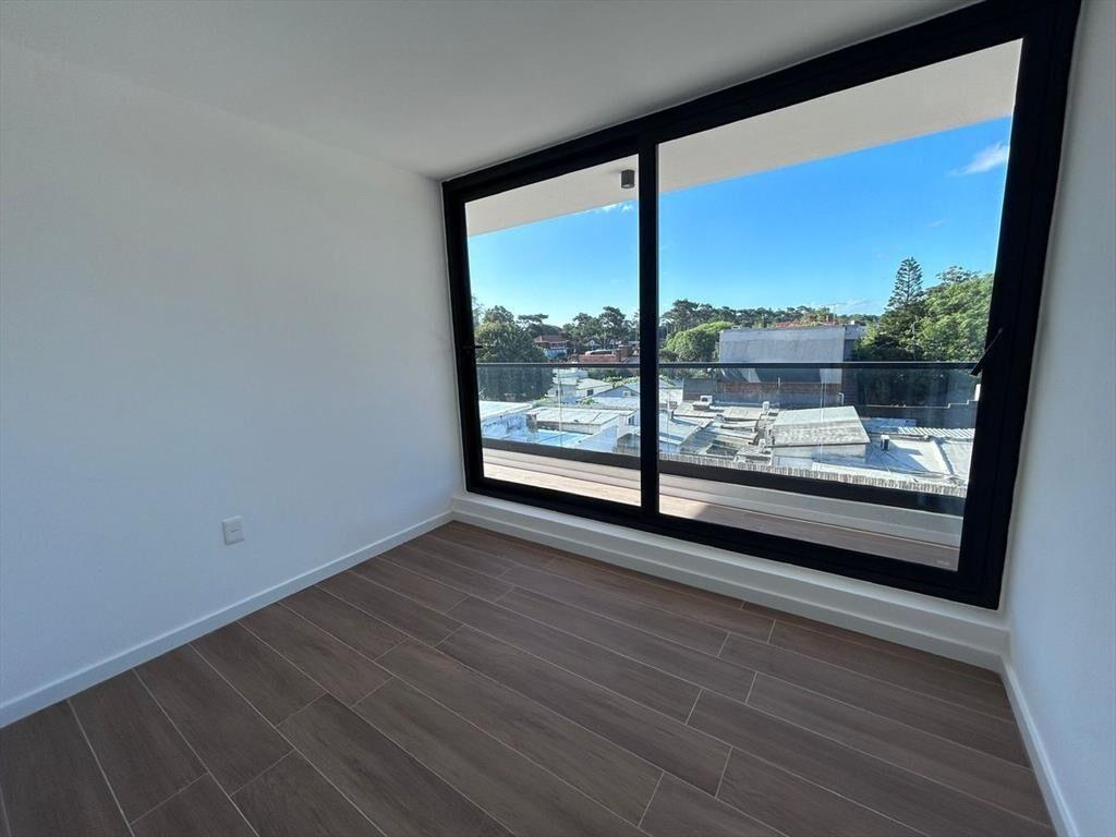 VENTA APARTAMENTO 2 DORMITORIOS PUNTA DEL ESTE
