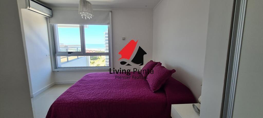 Apartamento en Brava, 2 dormitorios *
