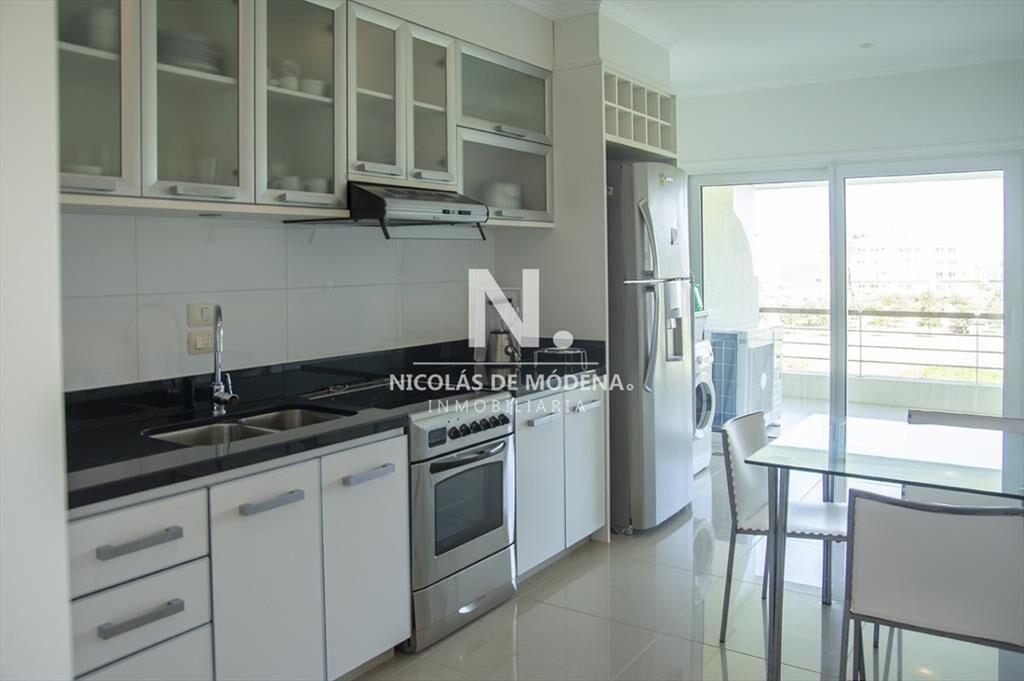 Lindo departamento de 2 pisos con agradable vista