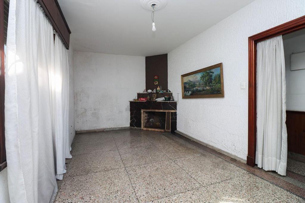 Venta Casa con Tres Unidades Independientes con Renta