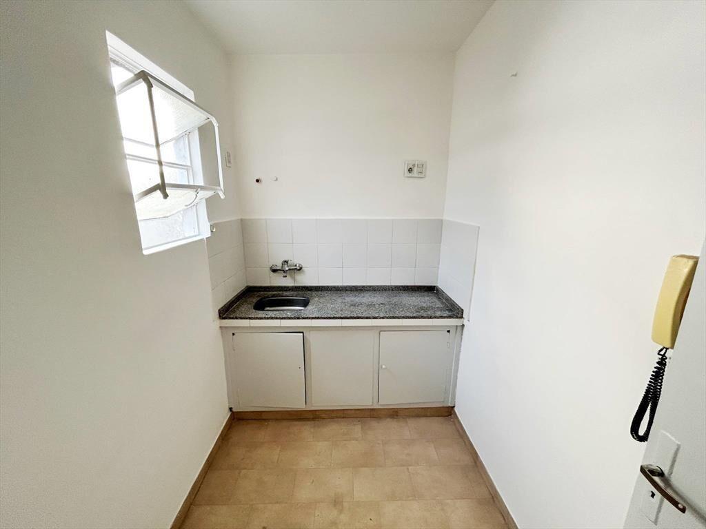 Alquiler de Apartamento en Mateo Vidal con 1 dormitorio en L