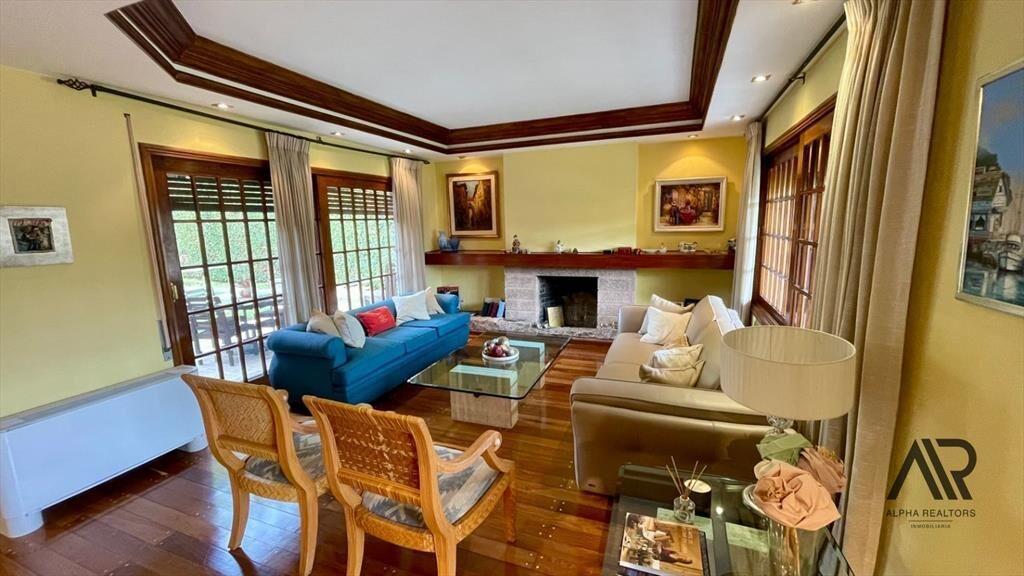 Casa en venta en Punta Gorda, 5 dormitorios, 4 baños, fa...