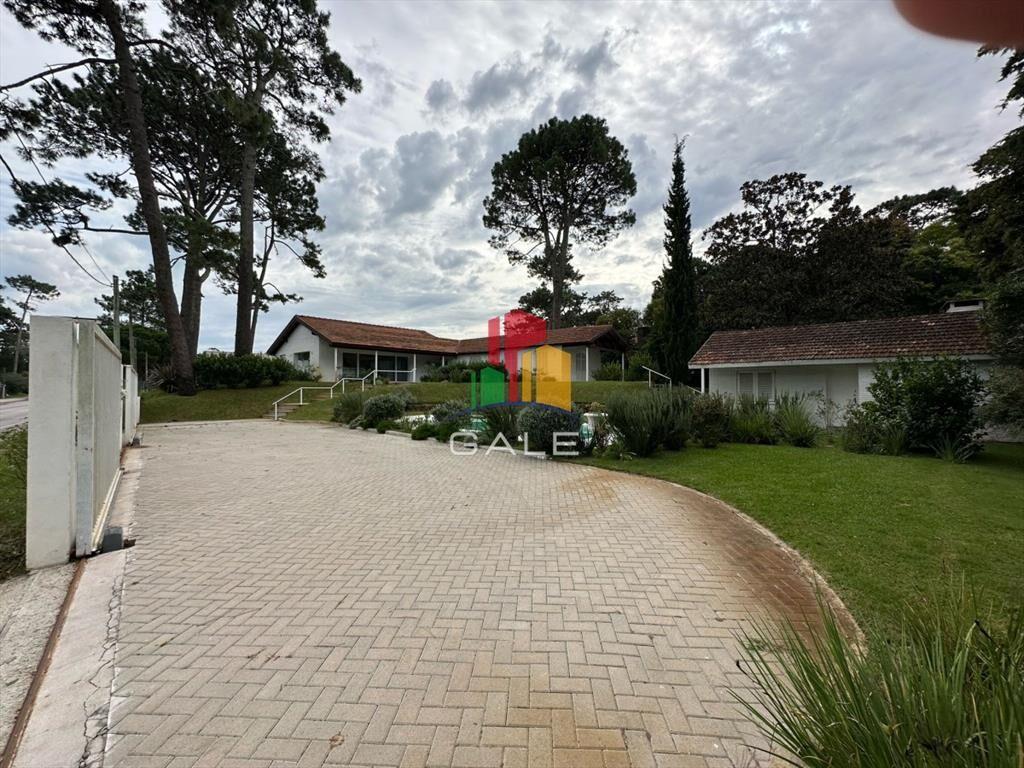 Casa ideal para clinica privada, zona comercial,