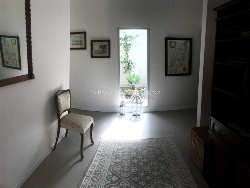 Casa en venta de 3 dormitorios en barrio cerrado