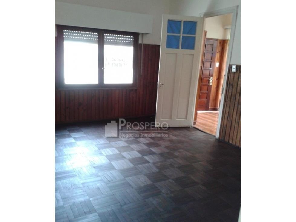 72/P venta Casa 2 dorm C/Renta garaje Union