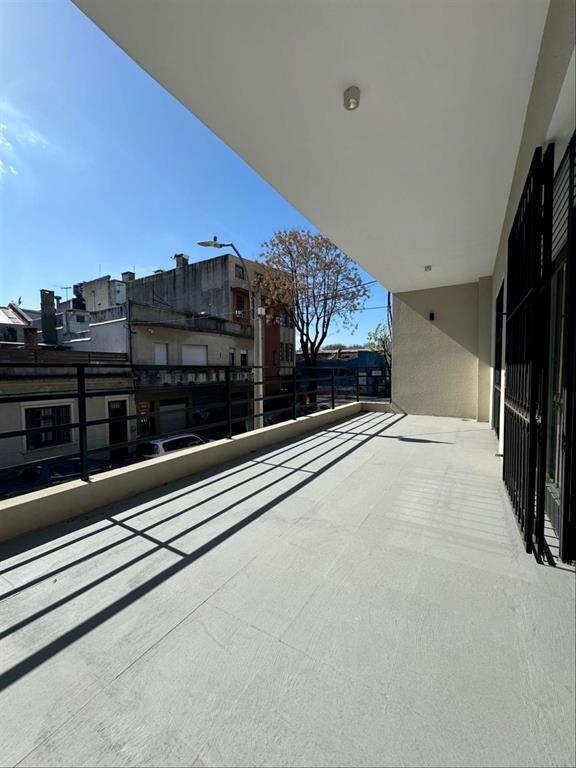 Venta casa Aguada 131 m2 2 dormitorios patio parrillero 2 g