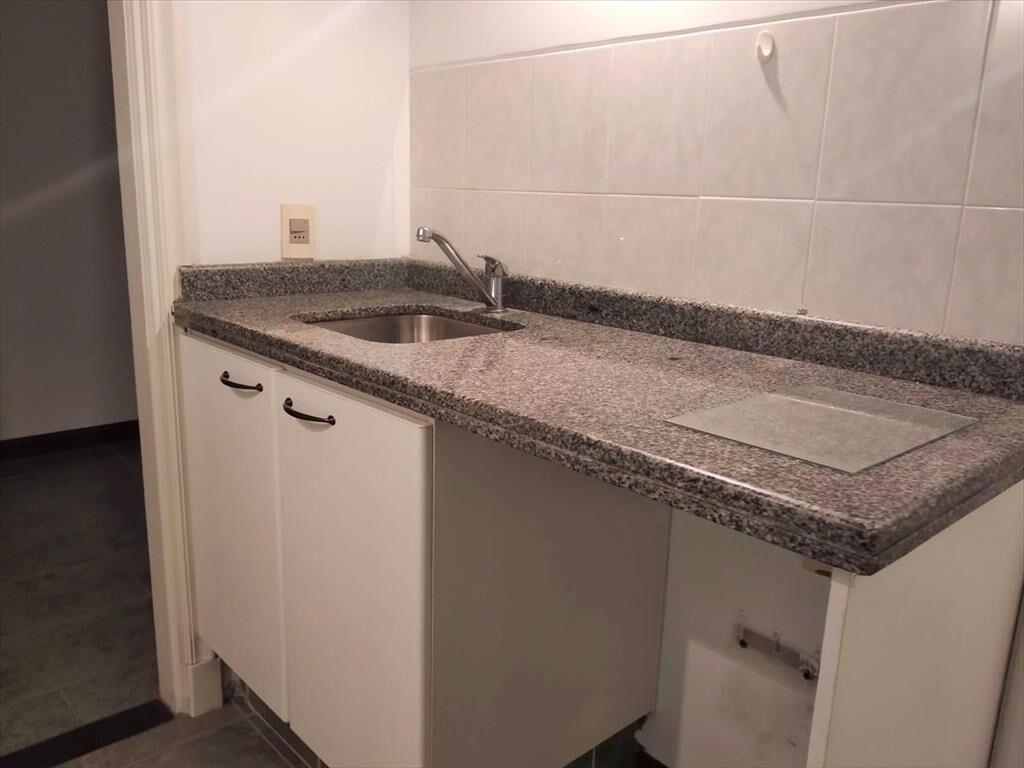 ALQUILER - OFICINA - CIUDAD VIEJA