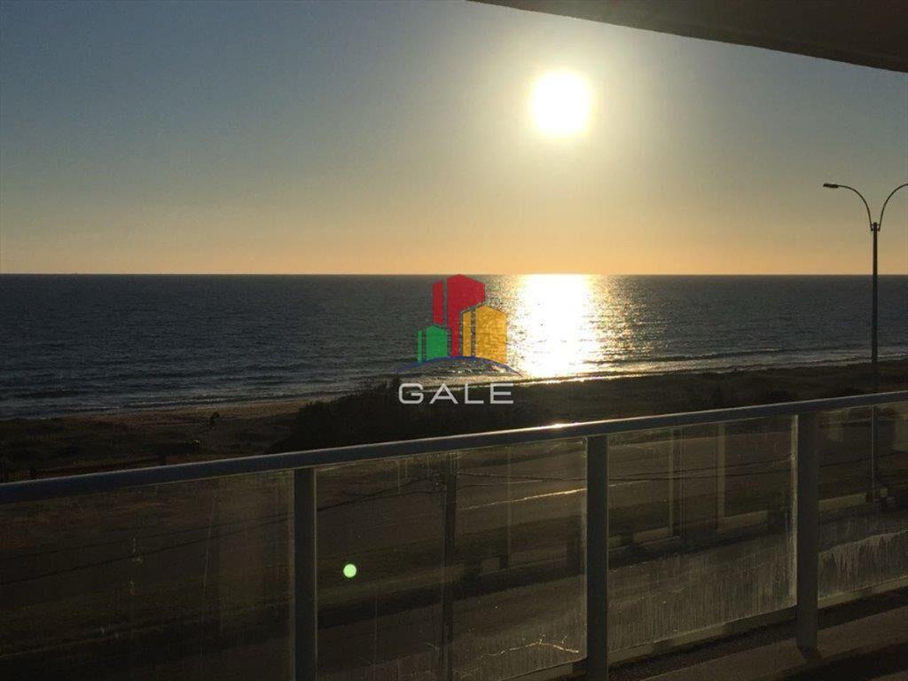 Apartamento alquiler anual frente al mar