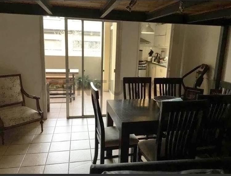 Altos del Libertador, 2 dorm, al frente, balcon, acepta b...
