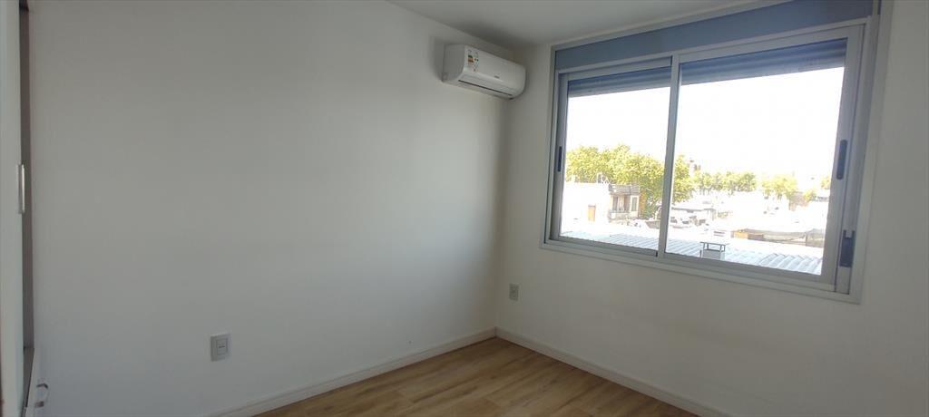 Venta apartamento 2 dormitorios, con parrillero y garage en