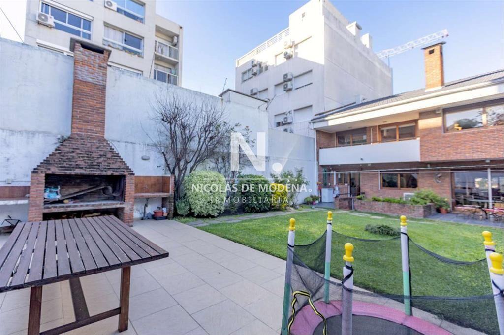 Casa de 5 Dormitorios en Puertito de Buceo -