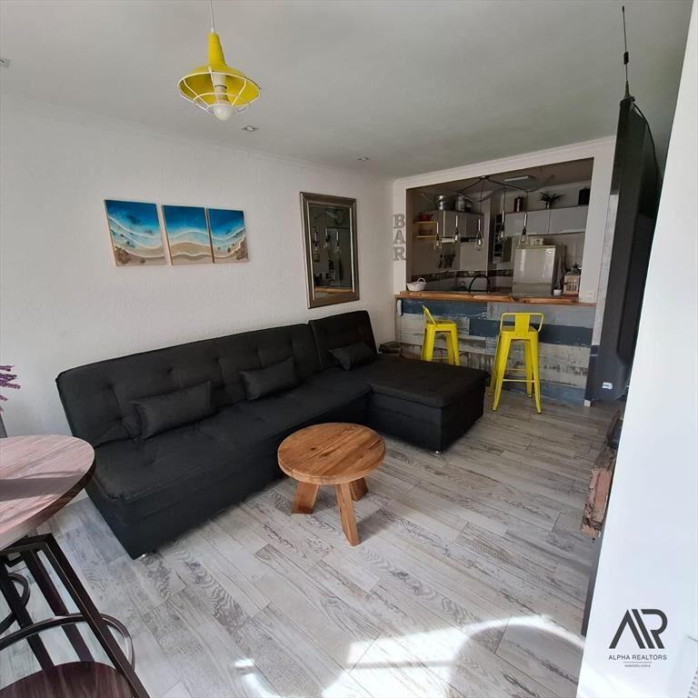 Apartamento en alquiler temporario c/ cochera en Península