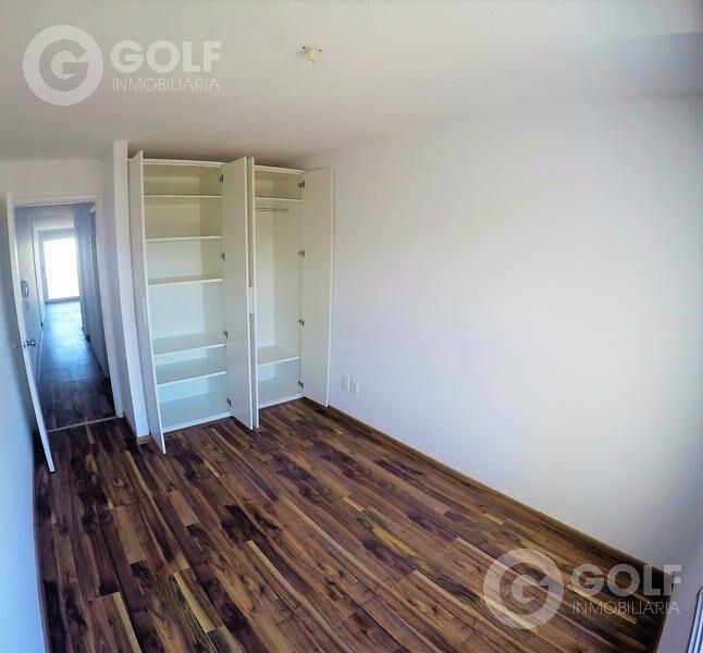 Venta apartamento 1 dormitorio con patio y renta en Parque
