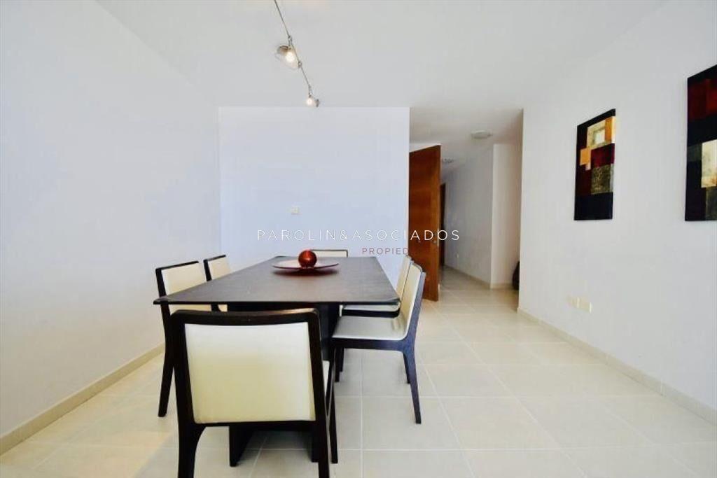 Apartamento en venta de 2 dormitorios en Season