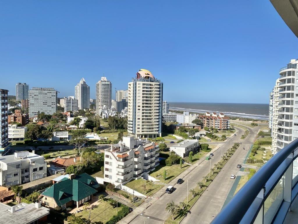ALQUILER APARTAMENTO 3 DORMITORIOS EDIFICIO TOWER