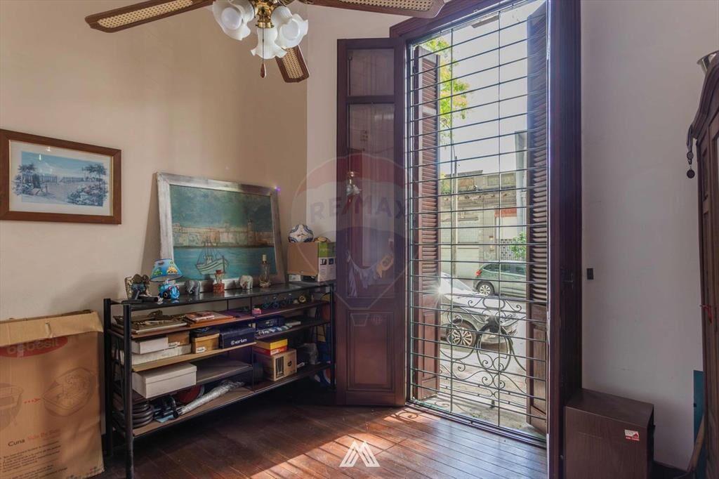 Venta casa 4 dormitorios 3 baños Tres Cruces