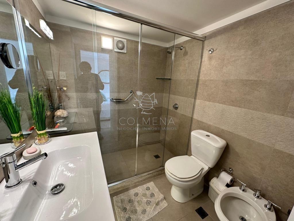 Apartamento de 2 dormitorios y medio en Playa ,