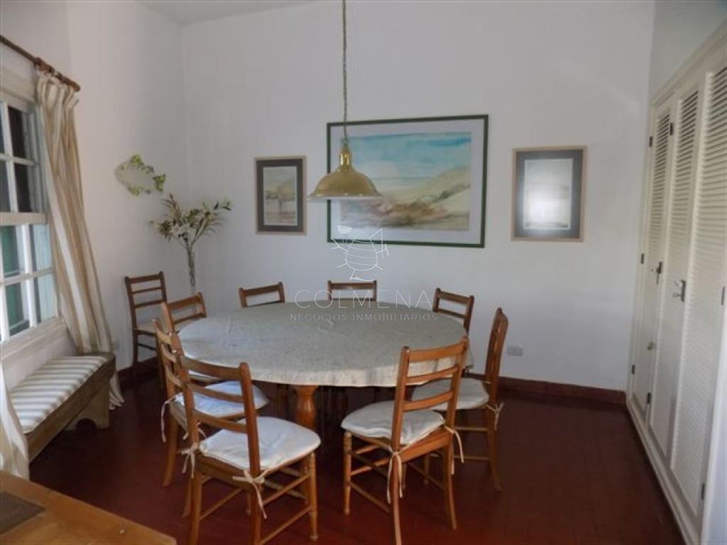 Apartamento en muy buena ubicacion en la brava, 3