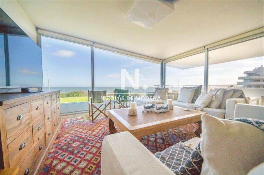 Vende apartamento en Mansa, Punta del Este de 3