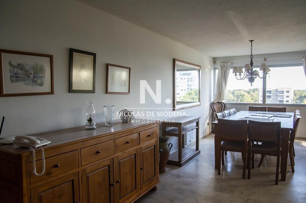 Apartamento en Roosevelt.