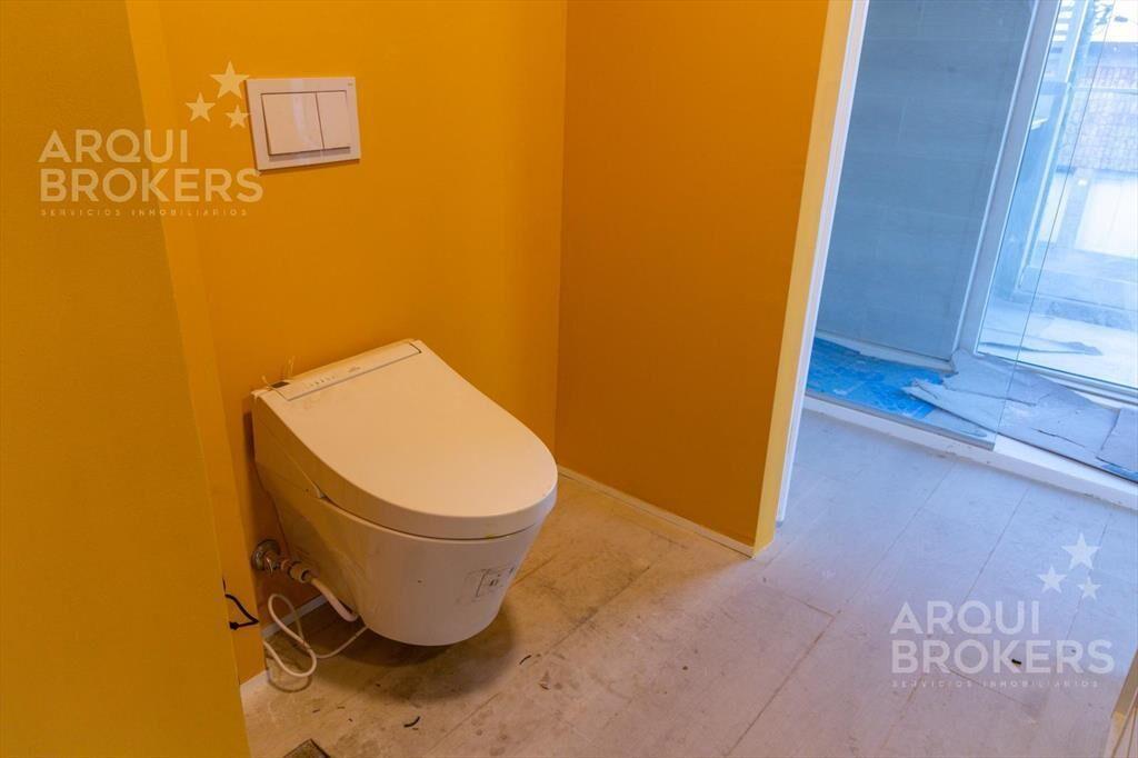 Apartamento de un dormitorio en venta en Puerto Buceo con