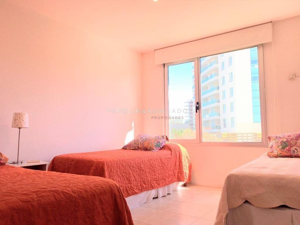 Apartamento en venta de 2 dormitorios en Brava,