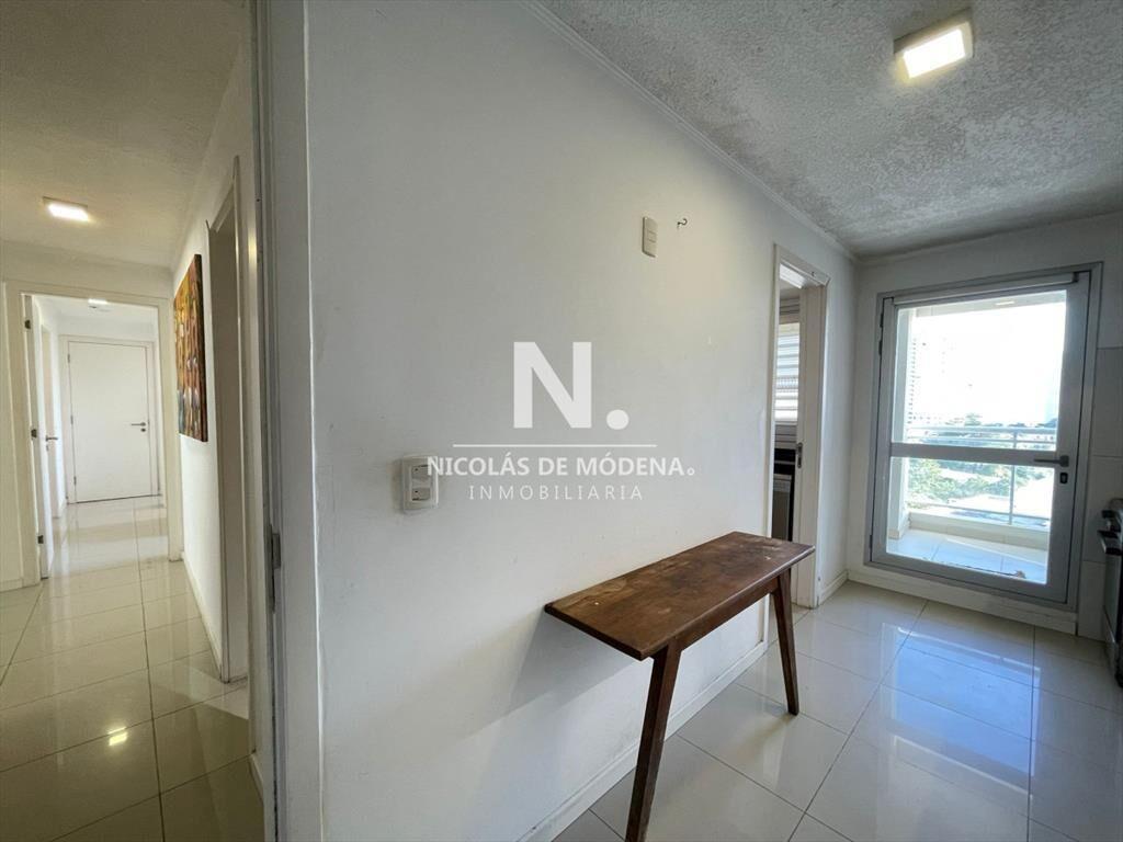 Apartamento de 3 dormitorios en Punta del Este