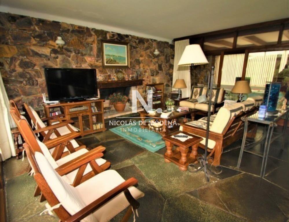 Casa de 3 dormitorios a pasos de Playa Mansa